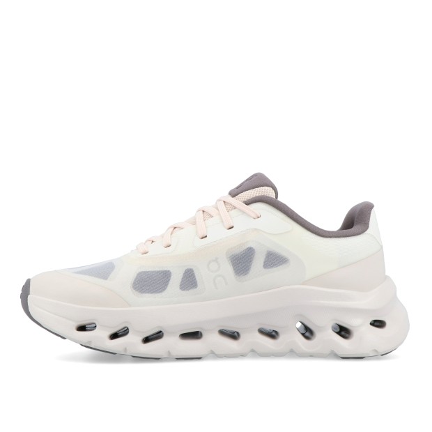 On Running Cloudtilt Remix Silver / Ivory