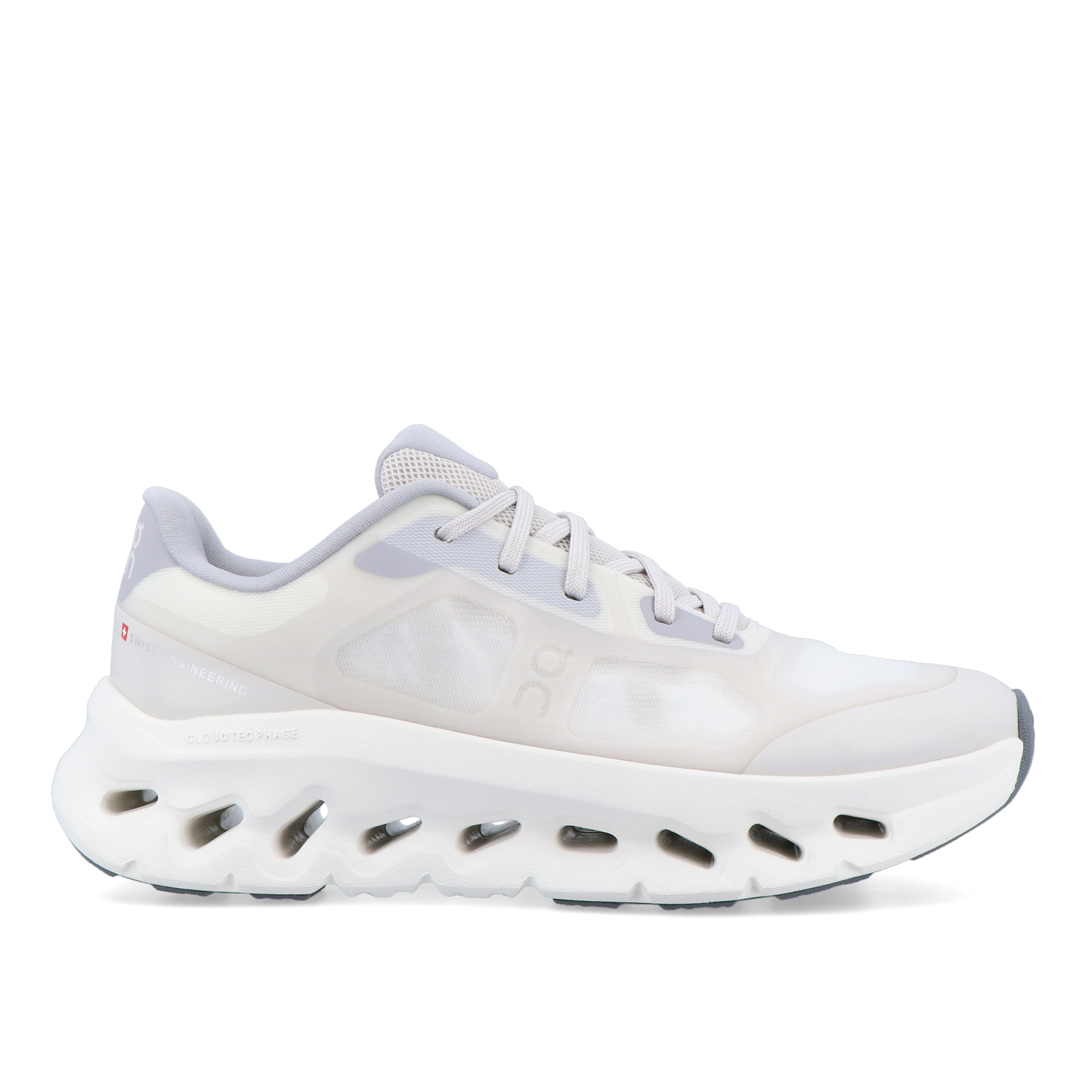 On Running Cloudtilt Remix Alloy / Ivory