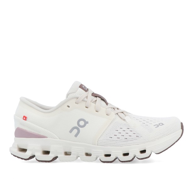 On Running Cloud X 4 W Ivory / Heron