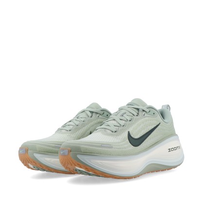Nike Vomero Plus Jade Horizon/black Spruce-sail Nike Vomero Plus Jade Horizon/black Spruce-sail