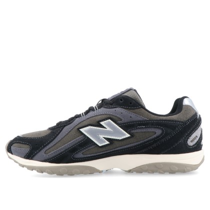 New Balance 204L Black