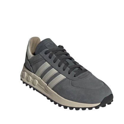Adidas La Trainer Lux Cinsei/cinorb/carbon Adidas La Trainer Lux Cinsei/cinorb/carbon