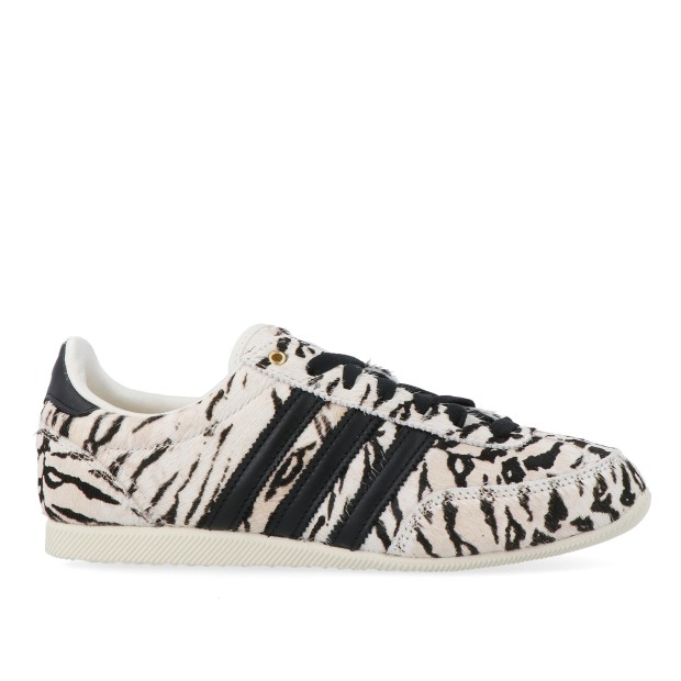 adidas Originals Japan W Off White / Core Black / Core Black