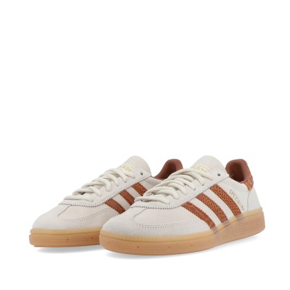 adidas Originals Handball Spezial W Off White / Dusky Bronze / Gum adidas Originals Handball Spezial W Off White / Dusky Bronze / Gum