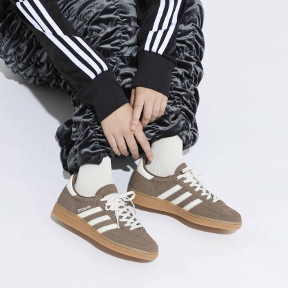 adidas Originals Handball Spezial W Earth Strata / Off White