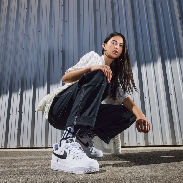 Nike Air Force 1  07 White/black
