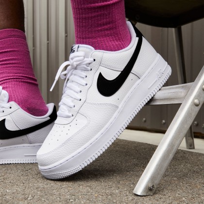 Nike Air Force 1  07 White/black