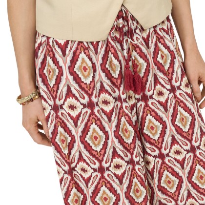 Only Calça Gini Mikasi Wide Pull Up Brick Red Abstract Squares Only Calça Gini Mikasi Wide Pull Up Brick Red Abstract Squares