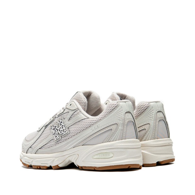 New Balance 740 Moonbeam