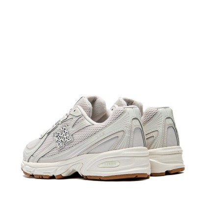 New Balance 740 Moonbeam