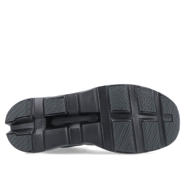 On Running Cloudmonster 1 Black