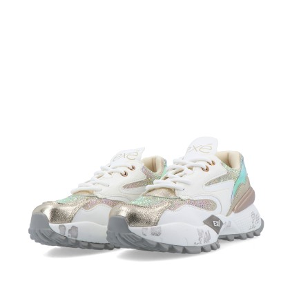 Exé D190608-17 Pu All White Exé D190608-17 Pu All White
