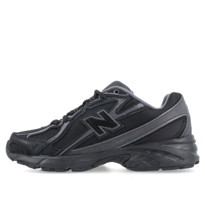 New Balance 740 Black