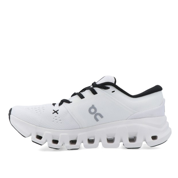 On Running Cloud X 5 W White / Black