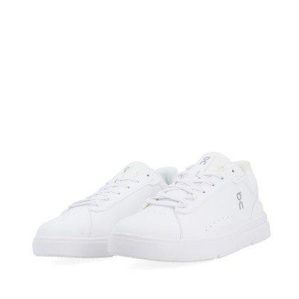 On Running The Roger Advantage White / White