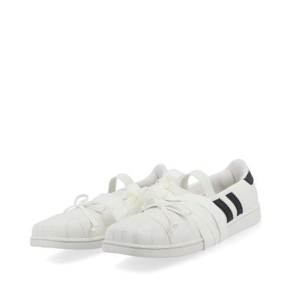 adidas Originals Jennie Superstar Square Ballet Off White / Core Black adidas Originals Jennie Superstar Square Ballet Off White / Core Black