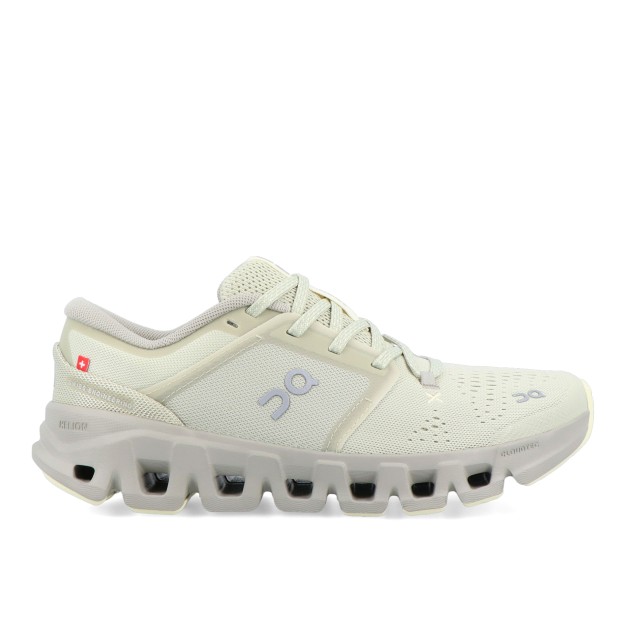 On Running Cloud X 5 W Chalk / Brume