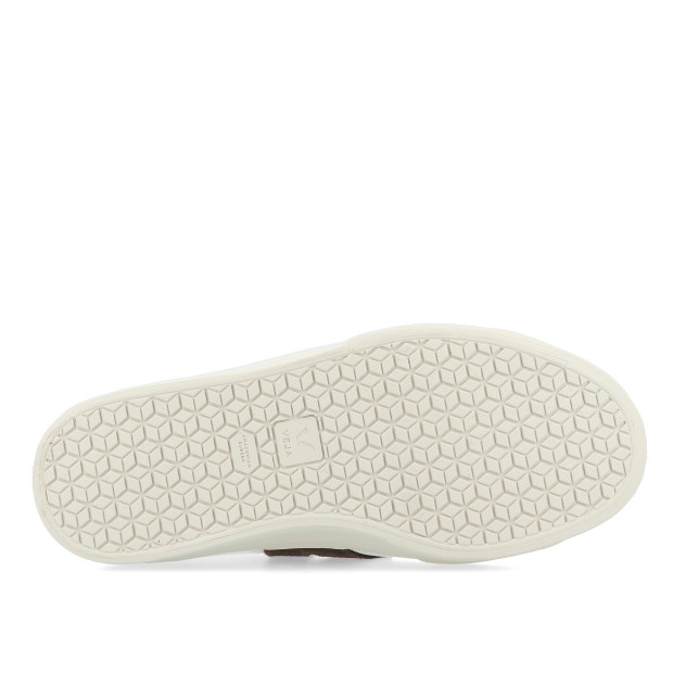 Veja Campo Leather White Camel-wild-country