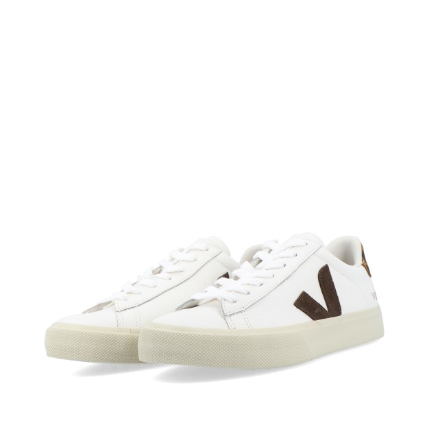 Veja Campo Leather White Camel-wild-country