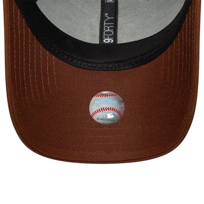 New Era Wmns Metallic Logo 9forty New York Yankees Dark Auburn