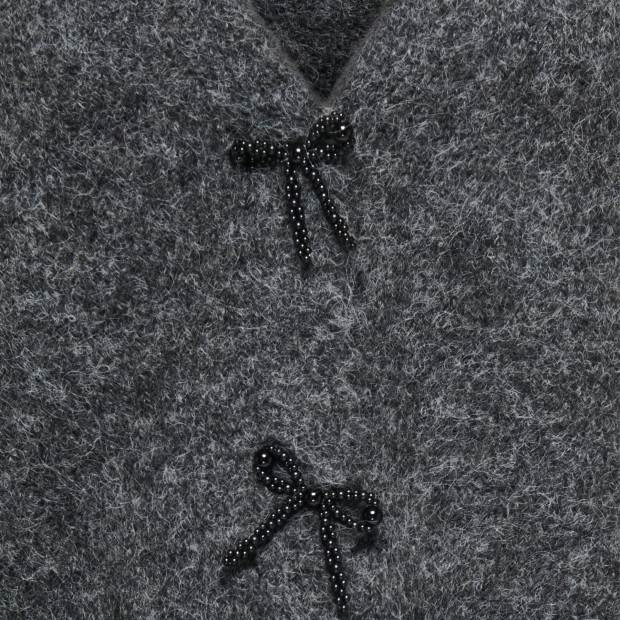 Only Casaco Zaggie Button V-neck Knt Dark Grey Melange Pearl Bow Button