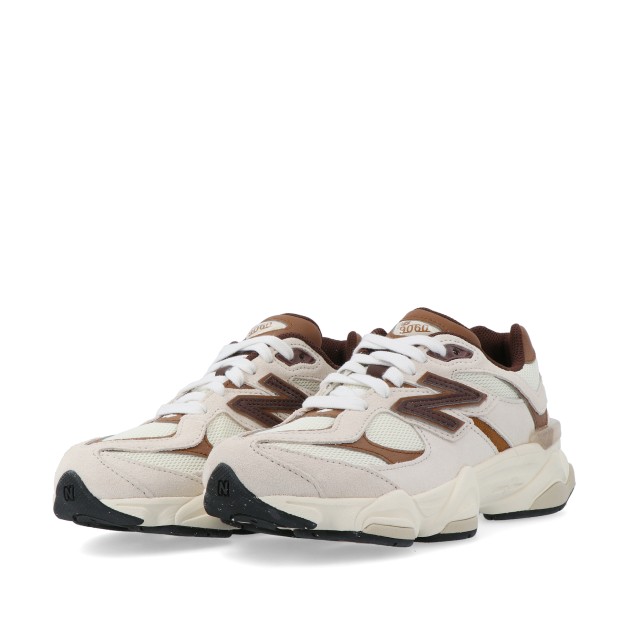 New Balance 9060 Lace Breakfast Tea