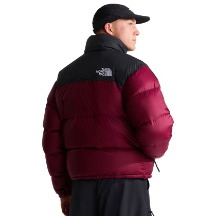 The North Face Casaco M 96 Retro Nuptse Burgundy Crush The North Face Casaco M 96 Retro Nuptse Burgundy Crush