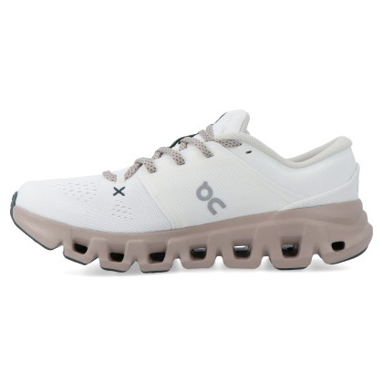 On Running Cloud X 5 Ivory / Desert On Running Cloud X 5 Ivory / Desert