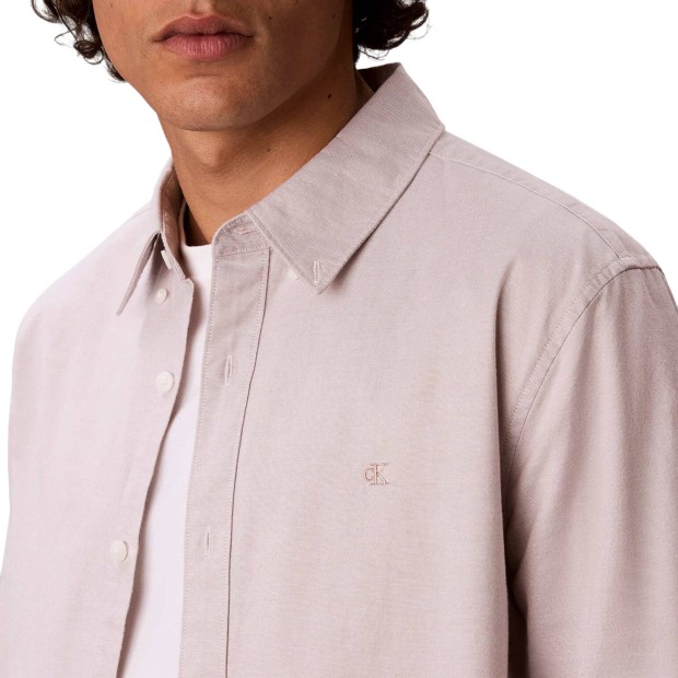 Calvin Klein Camisa Solid Oxford Classic Dusted Fox