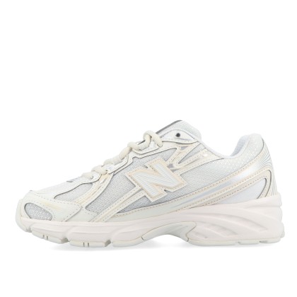 New Balance 740 Sea Salt