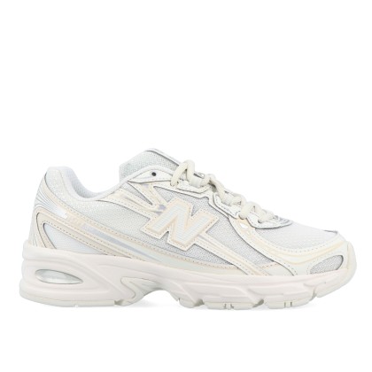 New Balance 740 Sea Salt