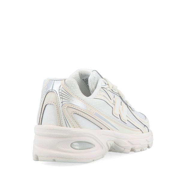 New Balance 740 Sea Salt