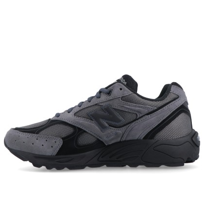 New Balance 880r Magnet