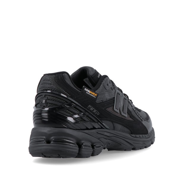 New Balance 1906n Black