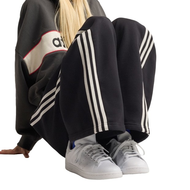 adidas Originals Cal�a Adisignature 3 Stripes Open Hem Black / Off White